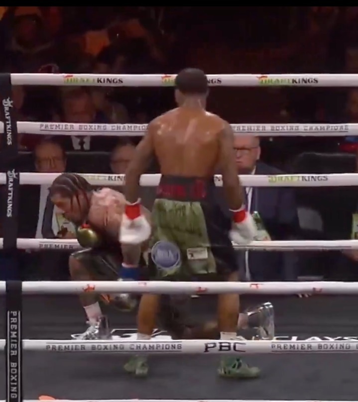 Нокдаун определённо был