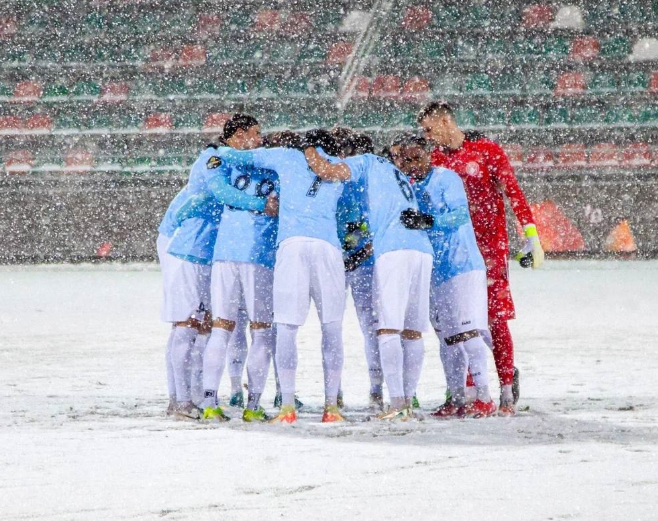 В снежную погоду символично ФК Сочи проиграл ФК Родина. 