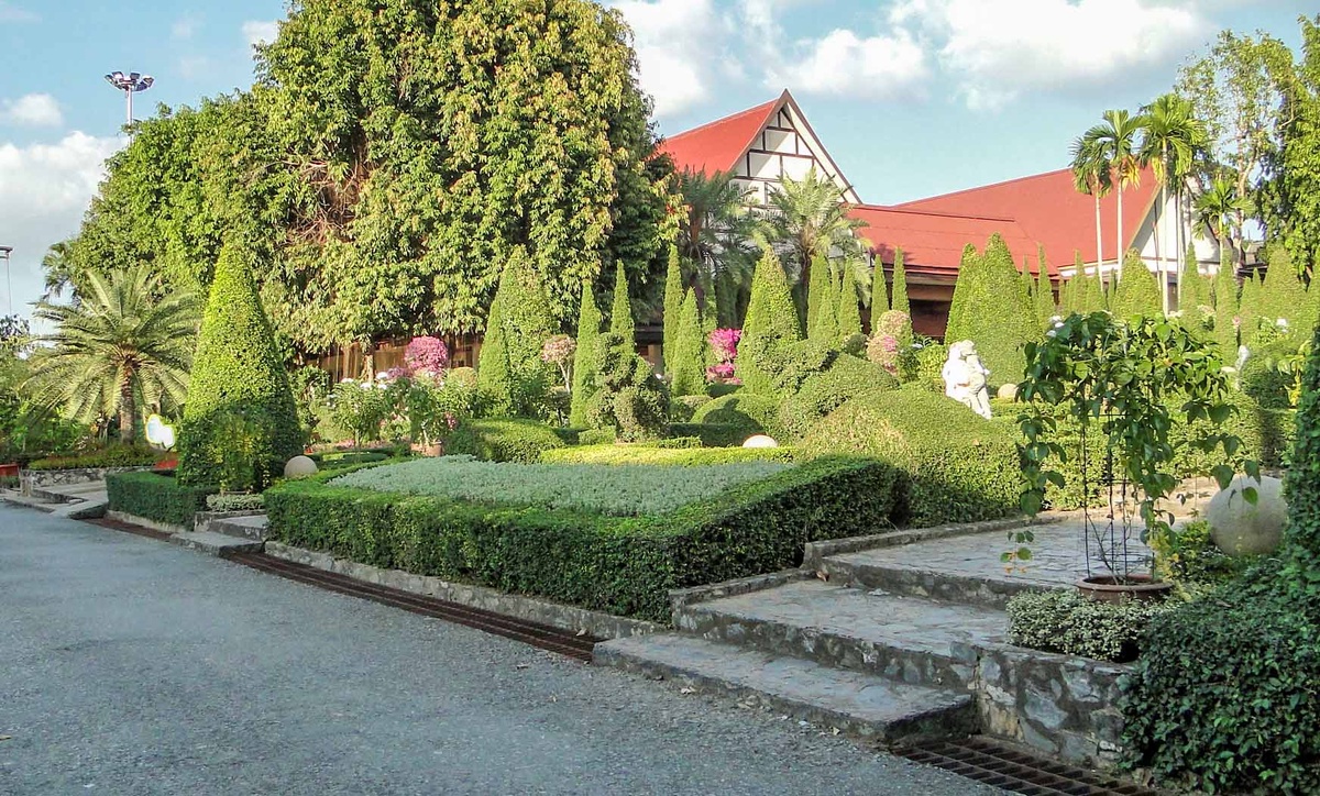 листвйте галерею.