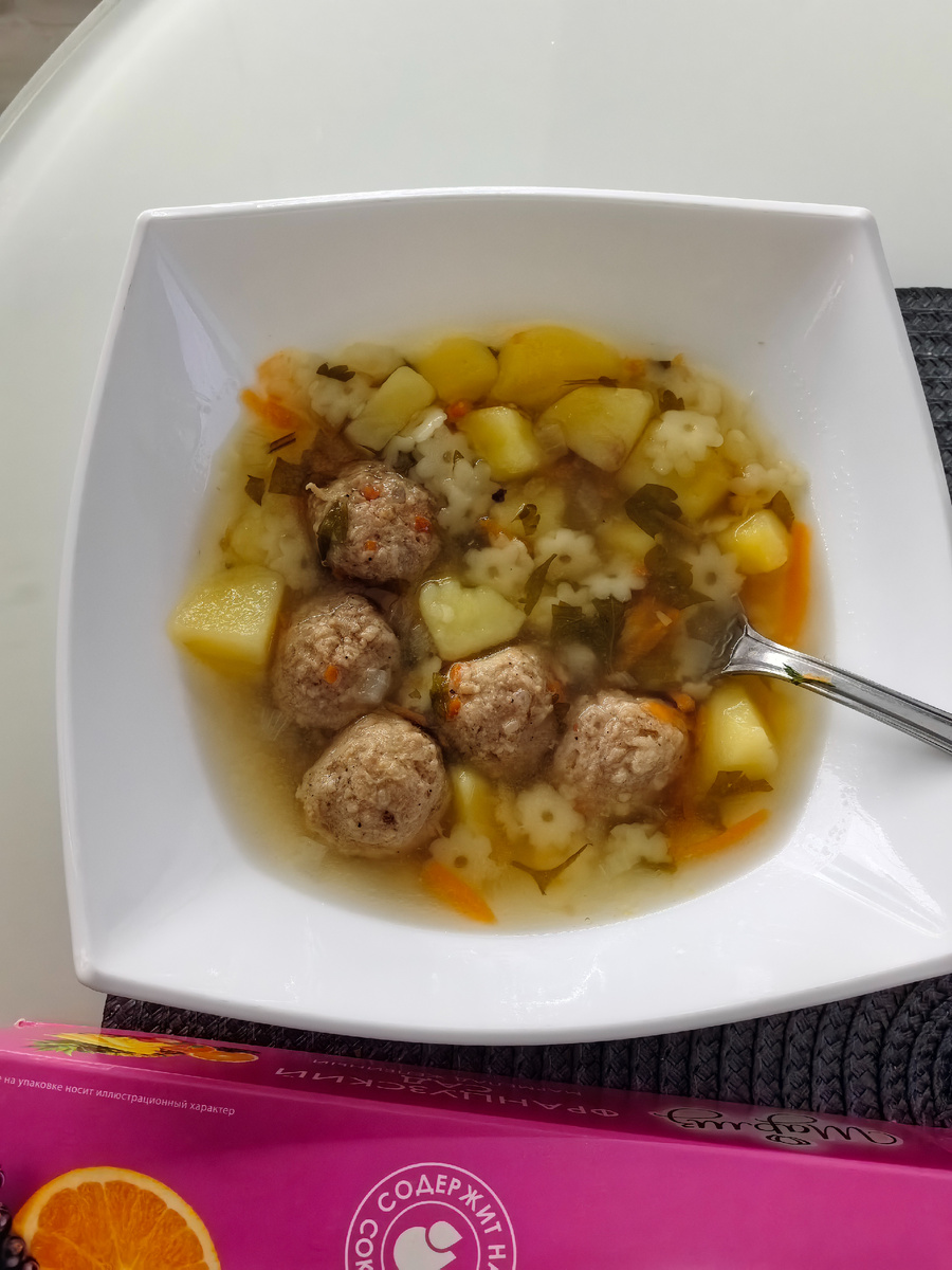 Там еще виднеются мармеладки - их я тоже ела )