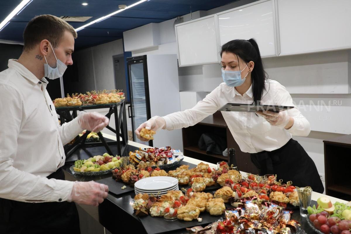    Работники общепита лояльно относятся к серым схемам