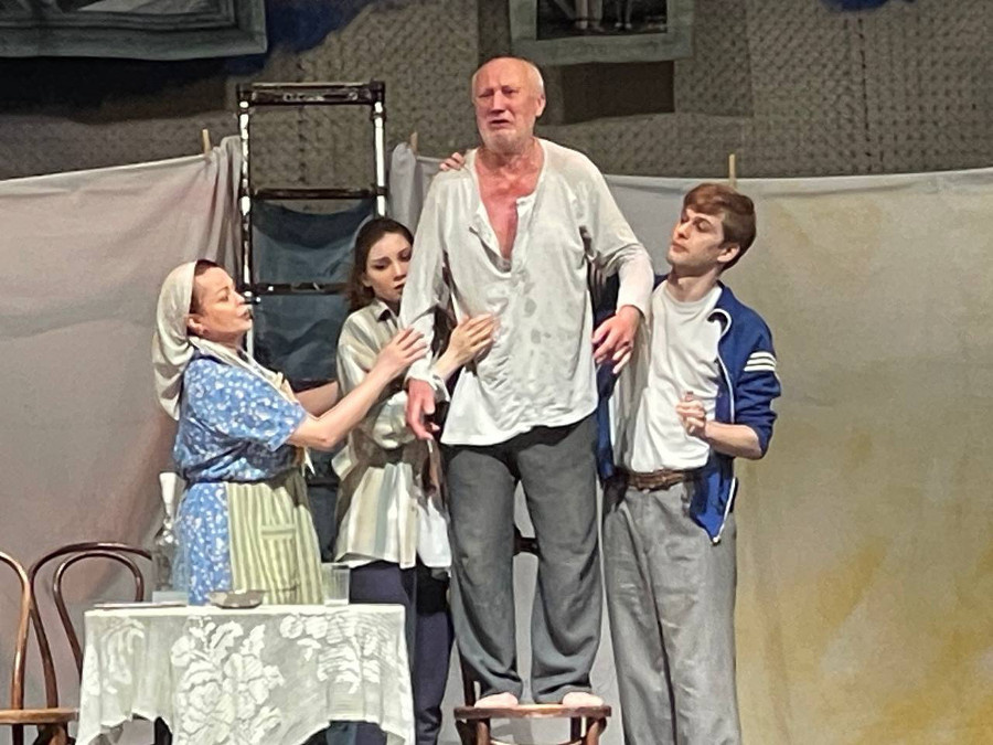 Листайте вправо, чтобы увидеть больше изображений