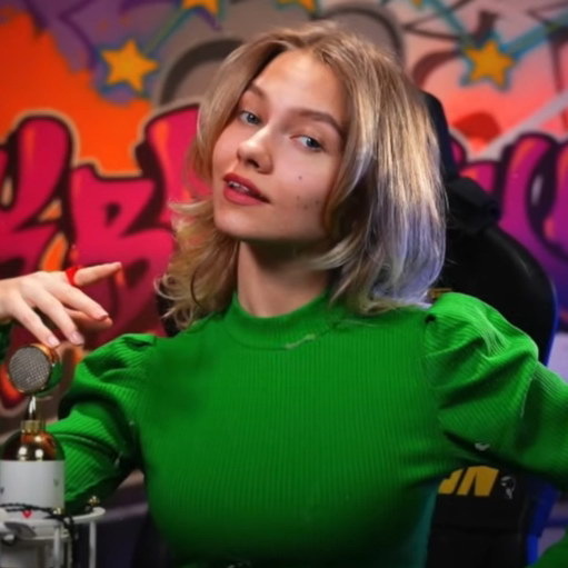     Обзор: «Так всё-таки кринж или топ? Вся правда о Саше Капустиной Квашеной»