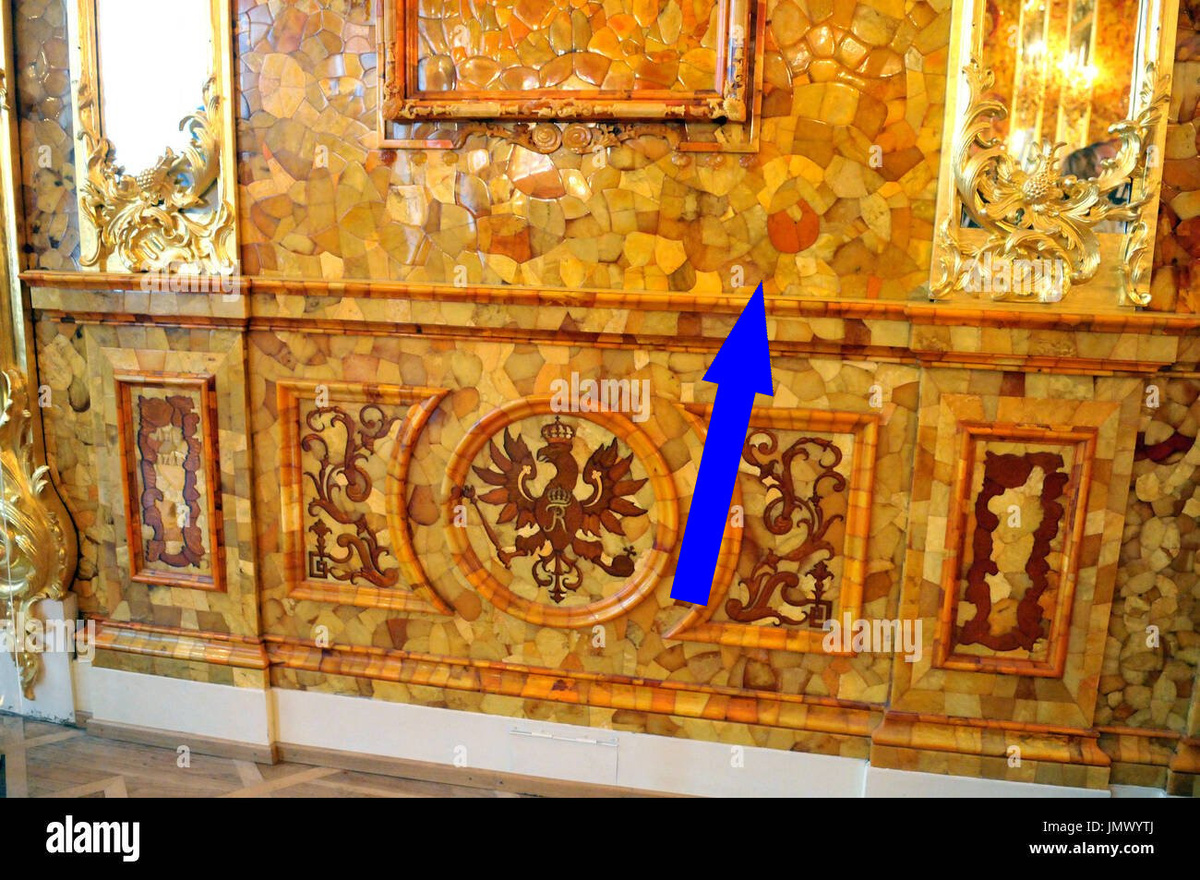    Тайна пропавшей Янтарной комнаты кто украл шедевр и где его искать в 2025 году