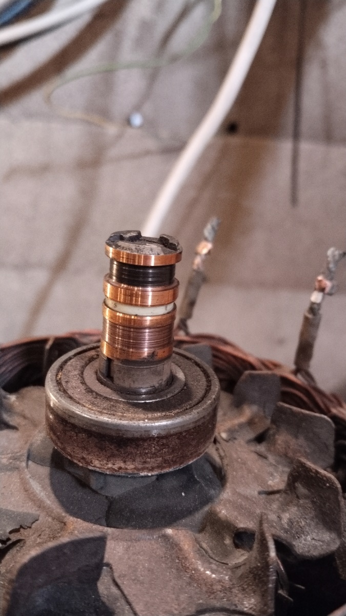 Износ коллектора