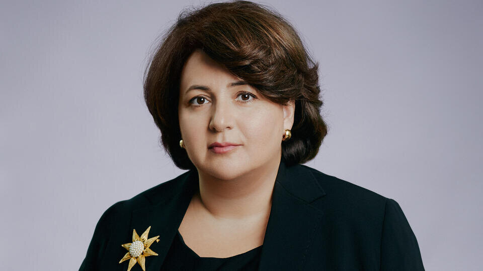     НМГ запускает приложение "Сторис" для просмотра контента в вертикальном формате ИЗВЕСТИЯ