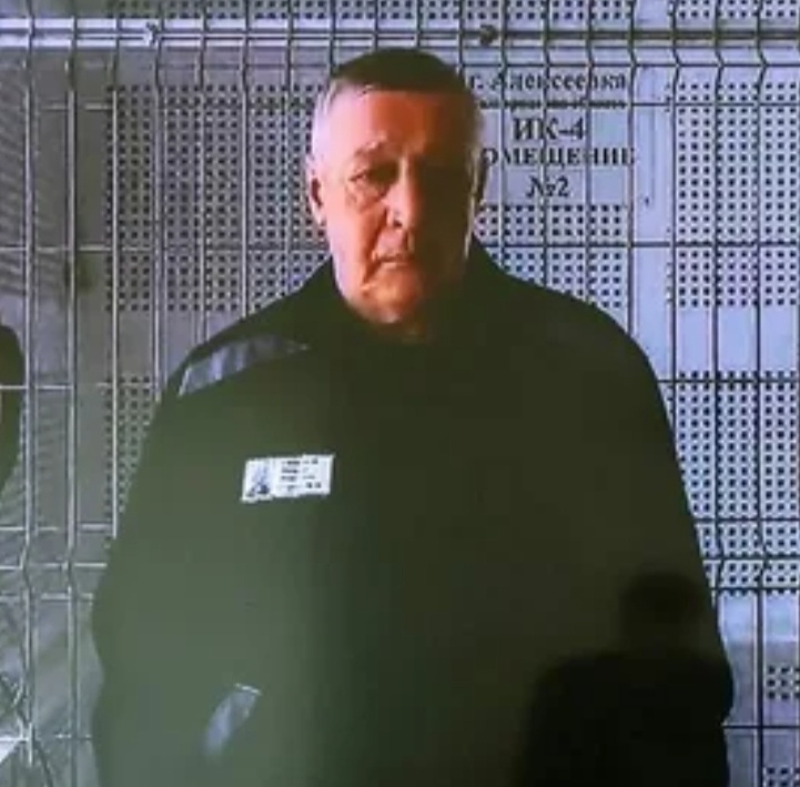 Михаил Ефремов.