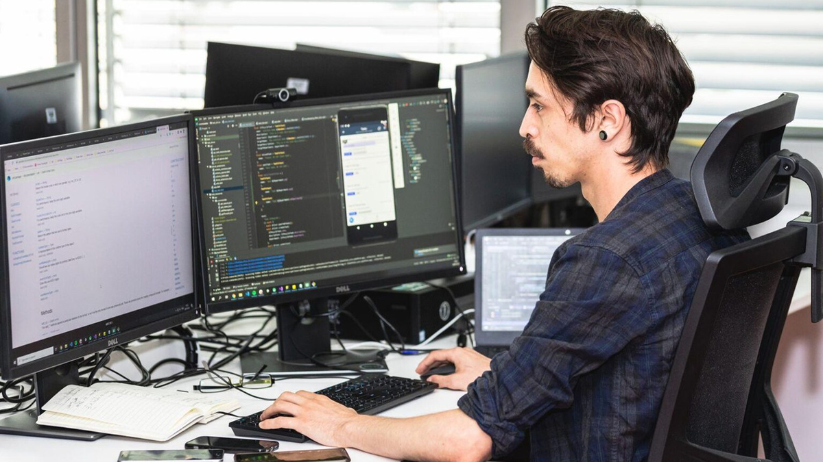 Спрос на специалистов в высокотехнологичных и технических отраслях продолжает расти