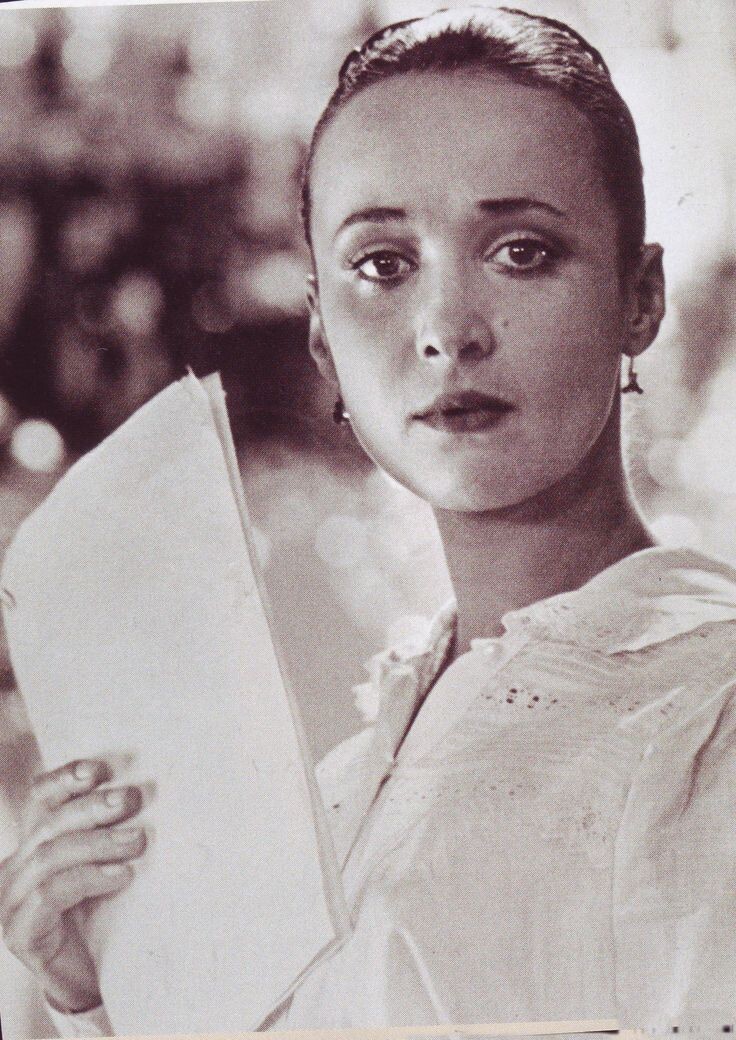 Фото: Ирина Печерникова в молодости 