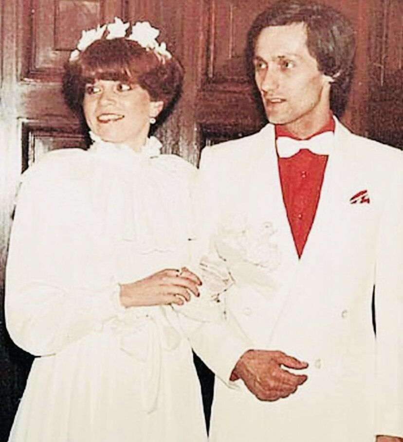 Пример Игоря Бобрина и Натальи Бестемьяновой – прямое отражение того, как любовь может преодолеть любые преграды и даже в строгих условиях советского спорта.