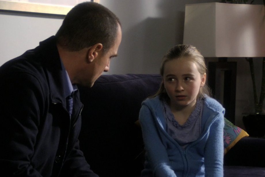 Сабрина Карпентер сыграла роль Полы в одном из эпизодов сериала «Law & Order: Special Victims Unit»