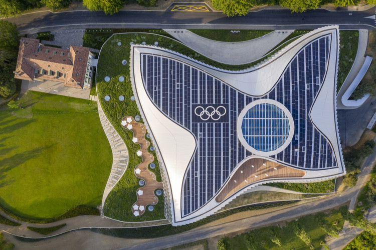 Olympic House в Швейцарии - одно из самых "зелёных" зданий в мире © International Olympic Committee (IOC) / MØRK, Adam (https://www.archdaily.com/919974/olympic-house-3xn)