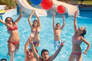 бассейн классно