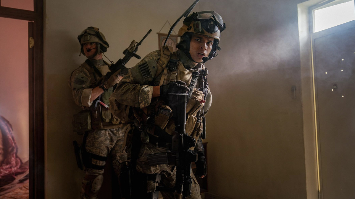 Кадр из фильма "Под огнём"