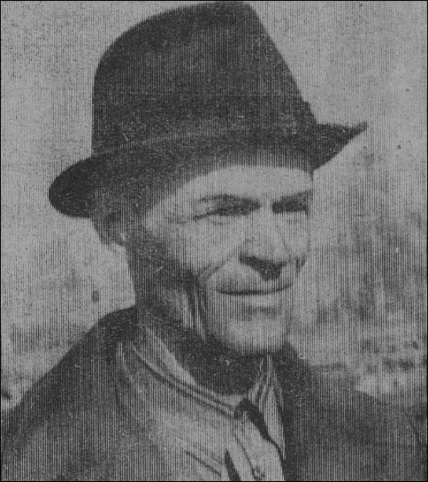 Фото из газеты "Заветы Ильича" Первомайского района от 9 мая 1982 года.