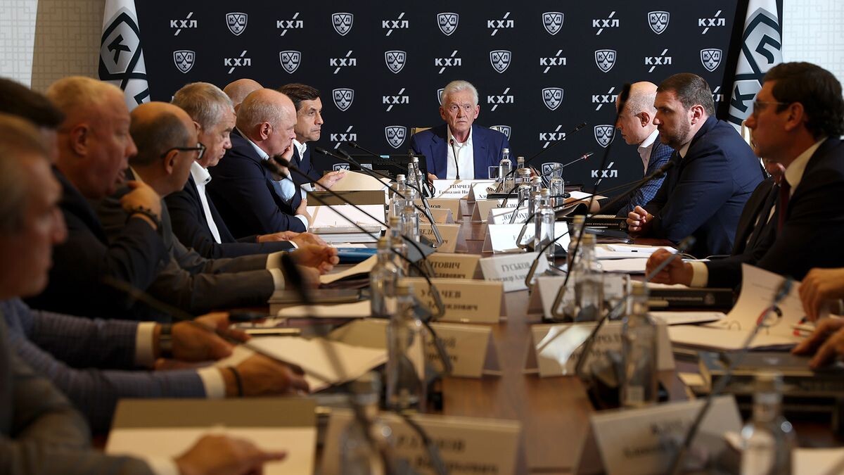    Владимир Беззбубов, photo.khl.ru