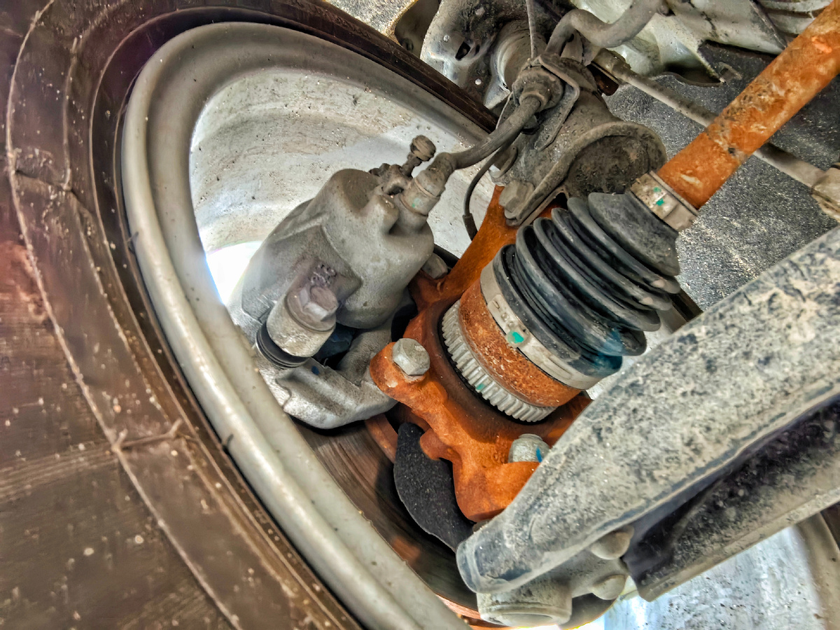 Машине всего один месяц