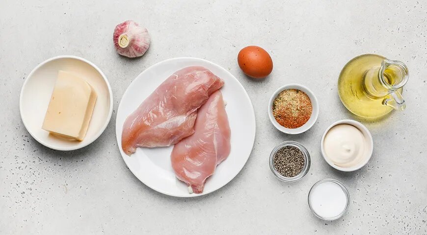   Рубленые куриные котлеты с сыром (gastronom.ru)