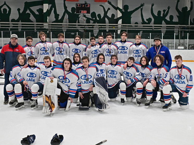     Молодежка ХК "Лада". Фото: официальный сайт ХК "Лада"