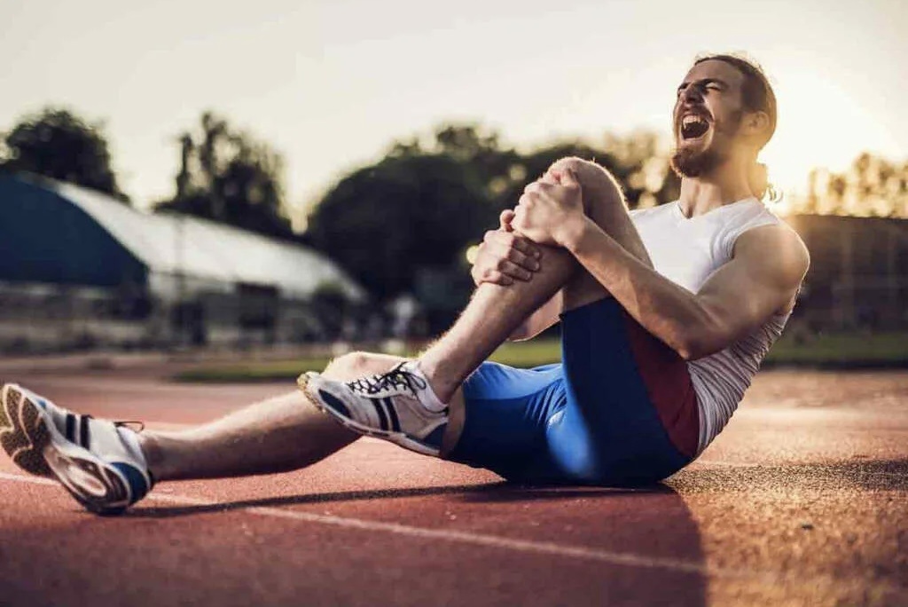 Как остеопатия помогает предотвратить травмы у спортсменов и новичков?