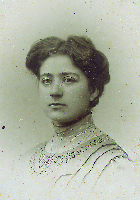 Наталия Фёдоровна Шпигель, в замужестве Озерова