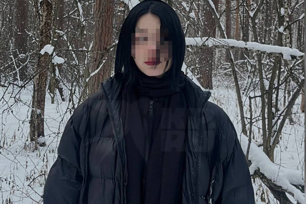 Девушка работала официанткой в кафе Фото: читатель «КП»
