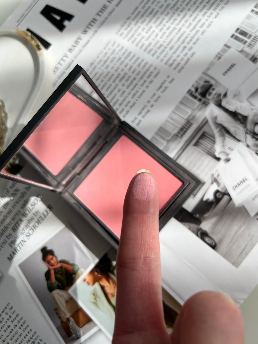 Только посмотрите какой нежный приятный оттенок 104