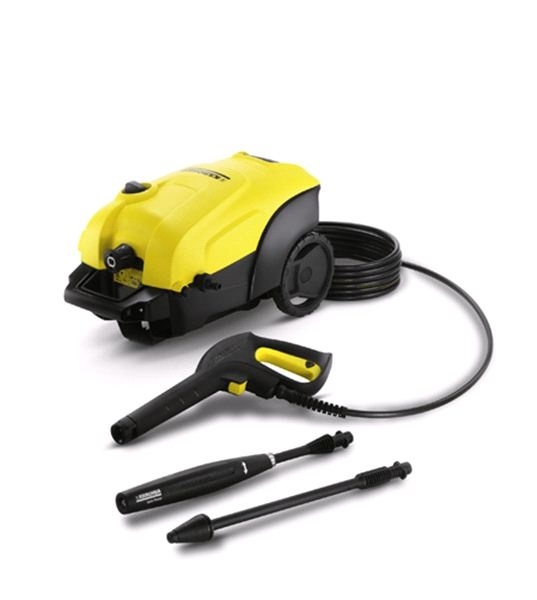 С точки зрения внешнего вида Karcher K4 Compact - типичный "лежачий" Керхер, на первый взгляд больше похожий на пылесос, а не на минимойку
