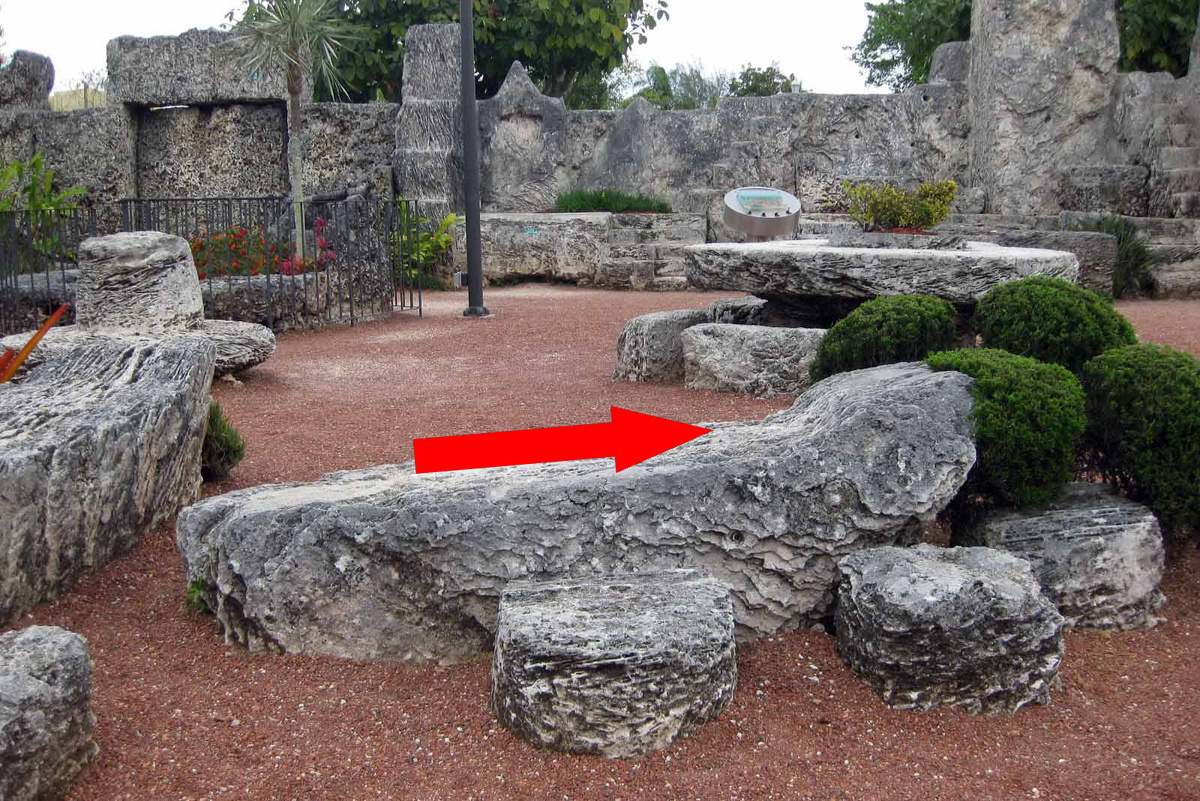    Тайна Кораллового замка Как один человек построил чудо без кранов и техники