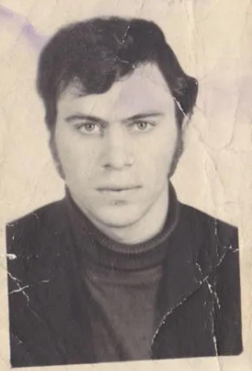 Таким я пришел из армии на завод Энергоприбор.