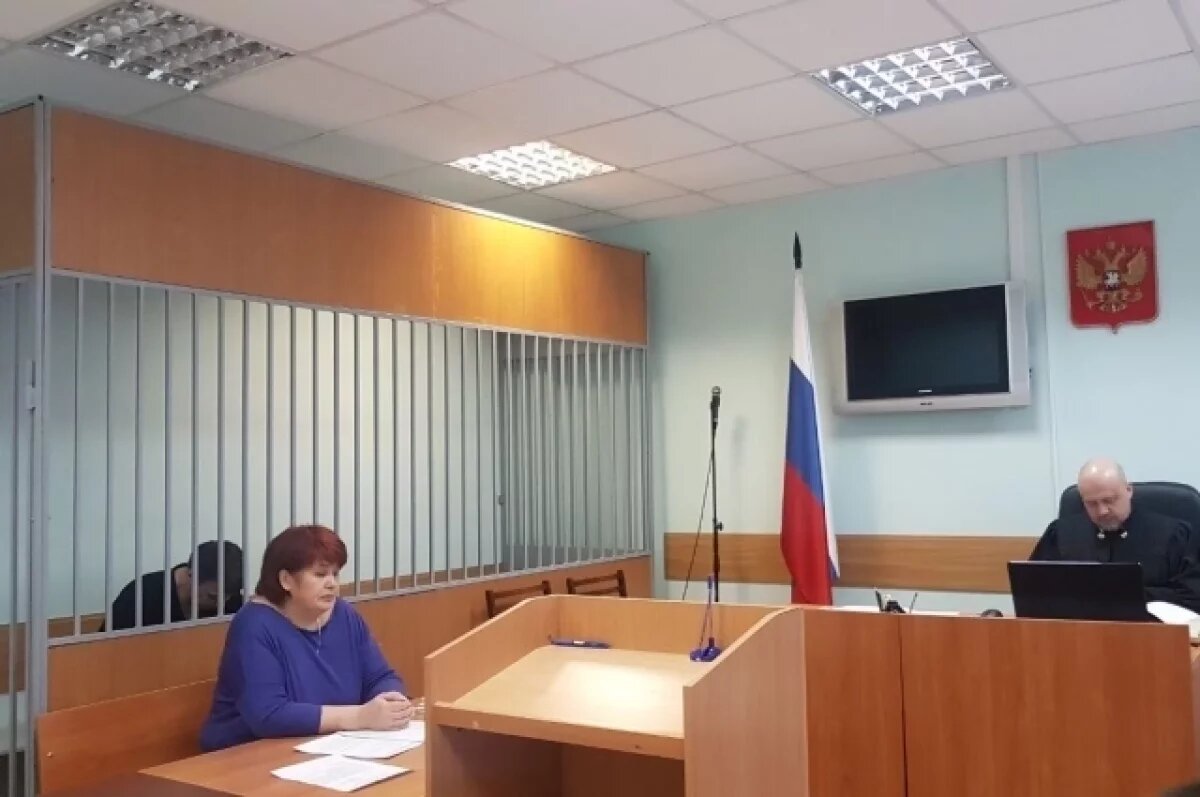    Получившего взятку в 3, 5 млн руб. ижевского чиновника оставили под арестом