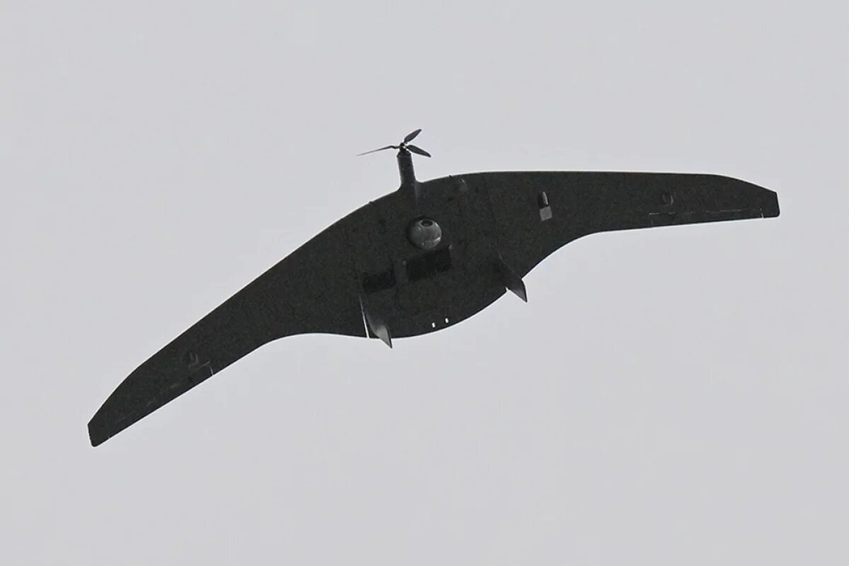    Работа военнослужащих расчета БПЛА «Суперкам» 0-й бригады морской пехоты группировки войск «Север» ВС РФ.