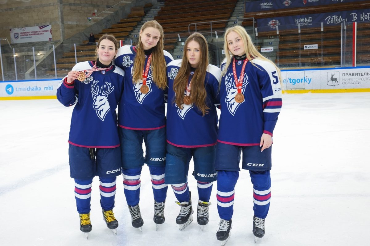    На снимке самые молодые игроки команды, которые тоже внесли свой вклад в общий успех