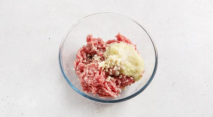   Гнезда из кабачков с фаршем (gastronom.ru)