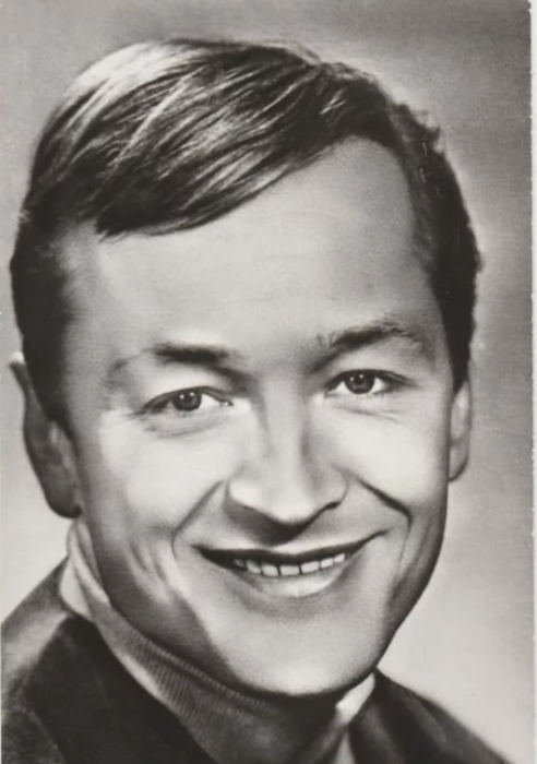 Актер в молодости