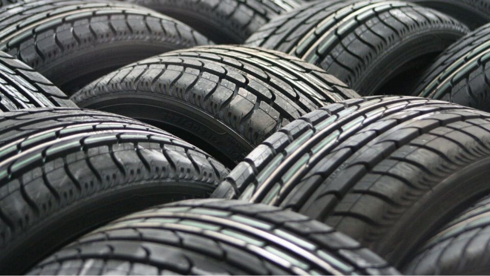    Шины. Авто. Источник: pixabay.com