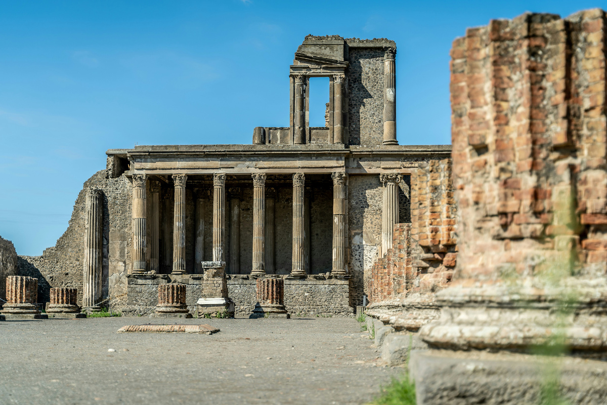 Помпеи - Иерусалим.unsplash.com
