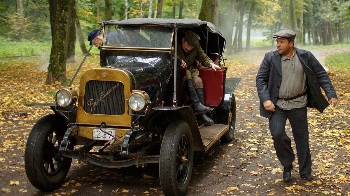 Кадр из сериала «Господа-товарищи», 2014 год, режиссеры Василий Сериков, Всеволод Аравин, Алексей Рудаков