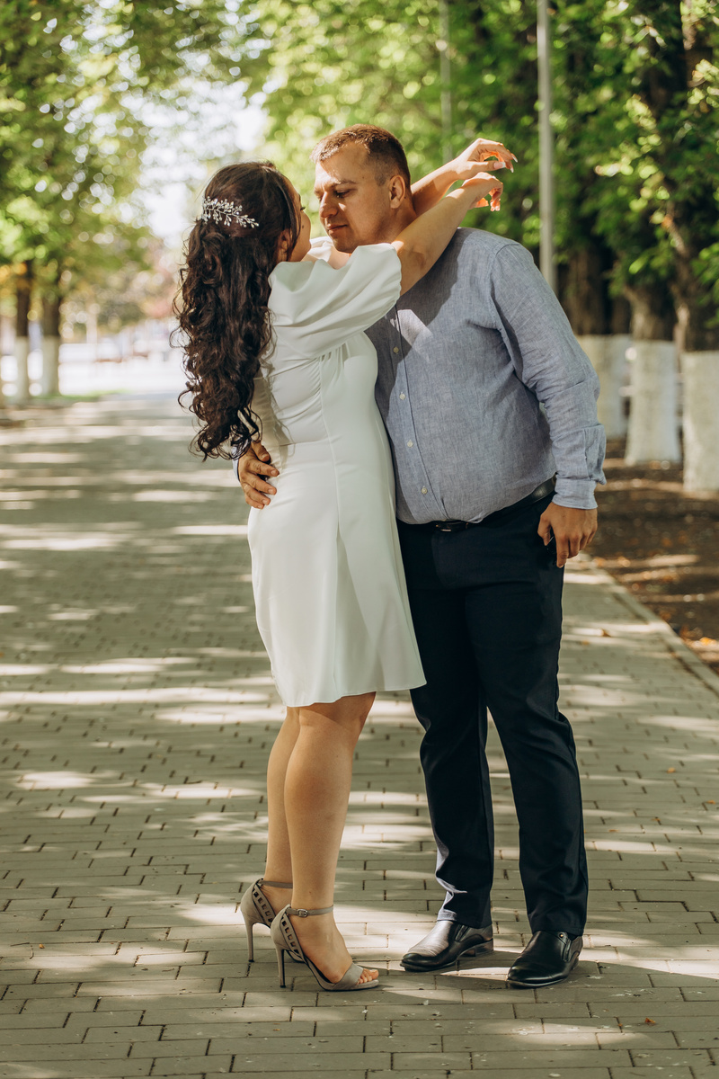 Моя длина волос сейчас. Они относительно живые пока. Но, как мне сказали, это временно