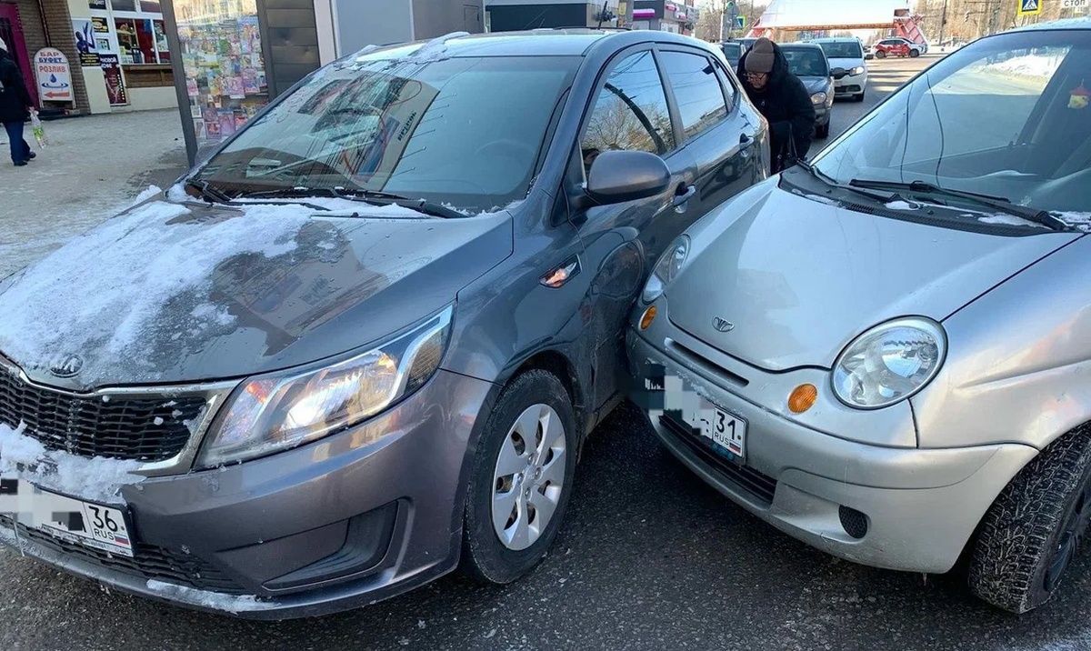 Освободить проезжую часть можно только при условии фотофиксации  или после оформления европротокола