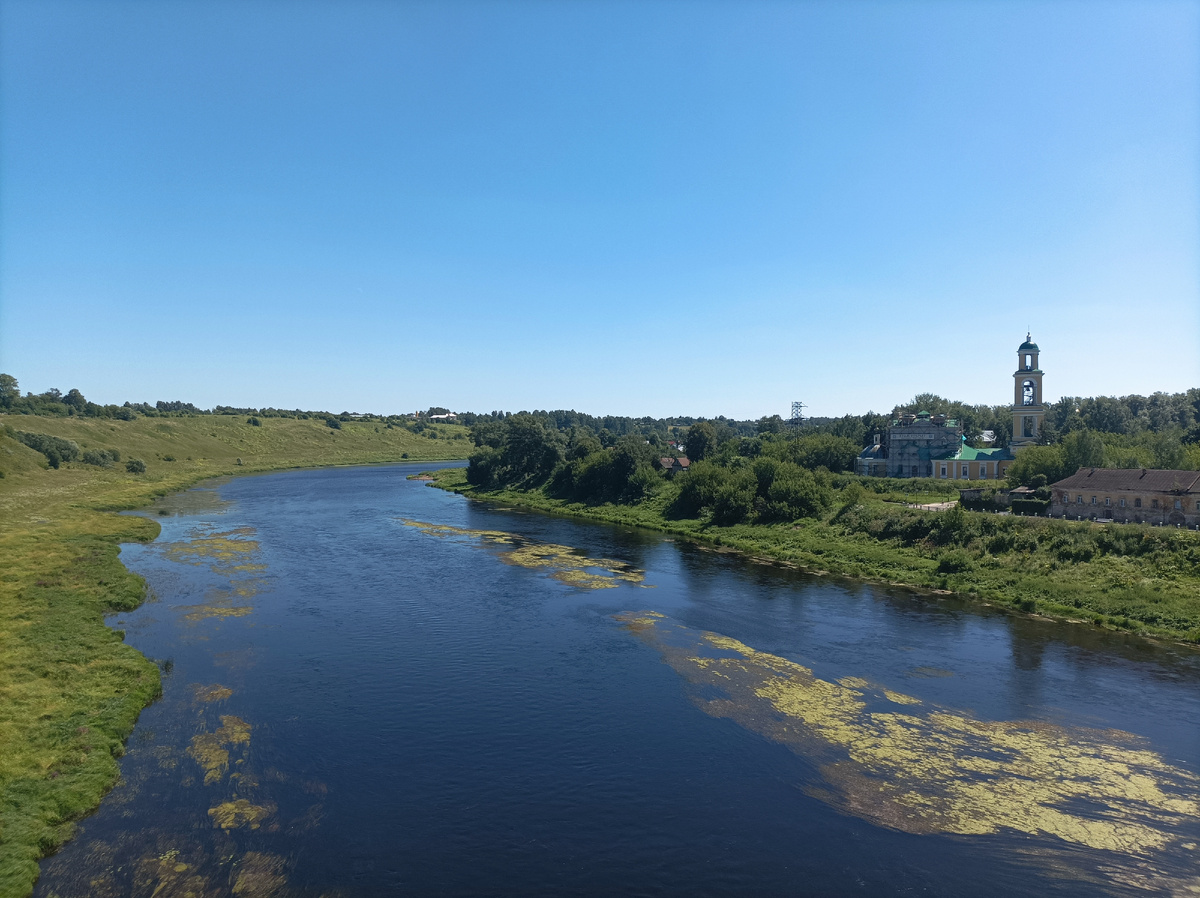 Церковь Николая Чудотворца. Вид со Старицкого моста.