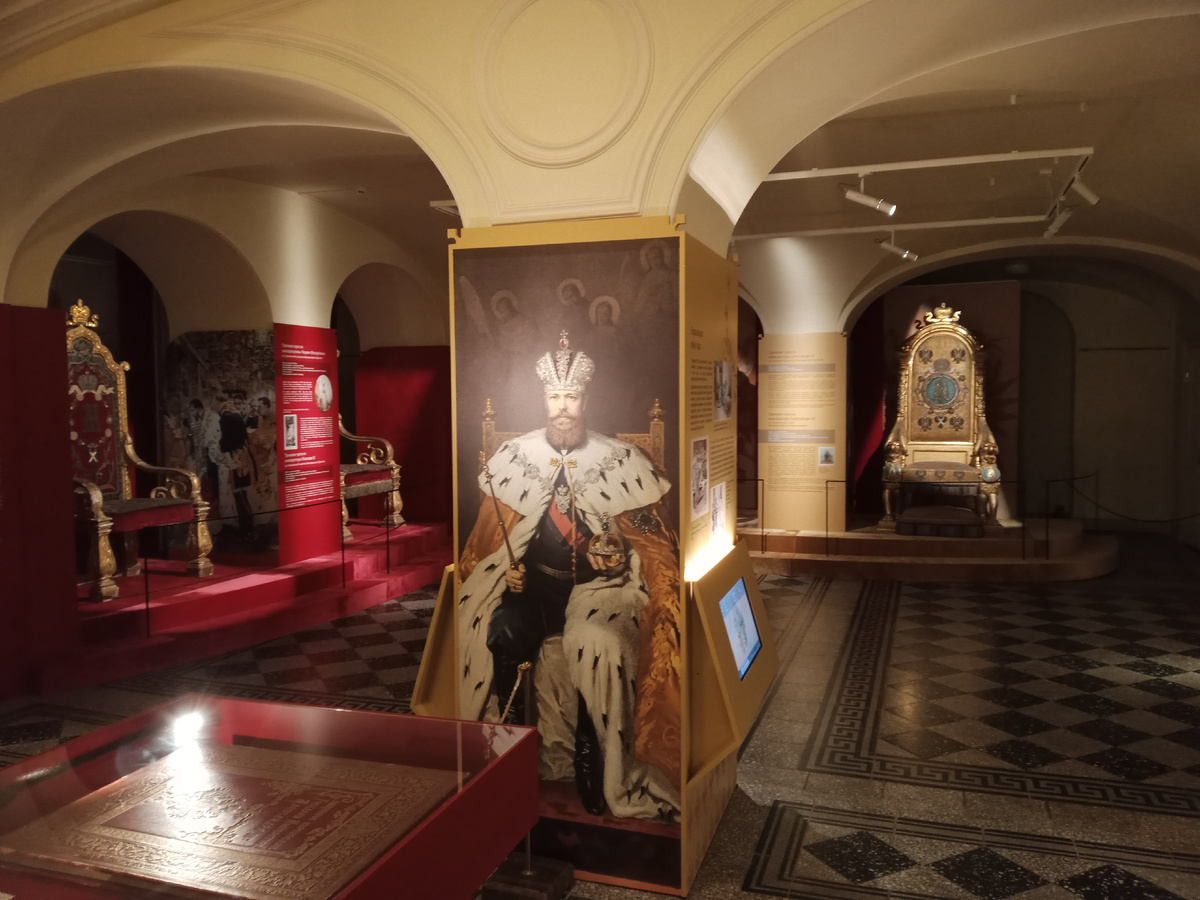 Общий вид зала