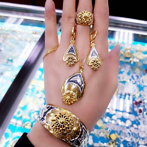 Кубачинские изделия