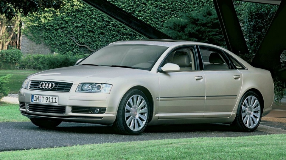 Audi A8 D3.