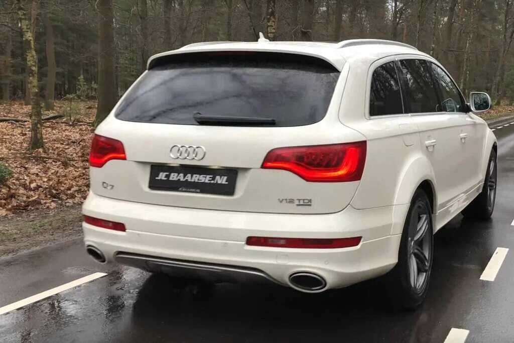 AUDI Q7 V12 TDI