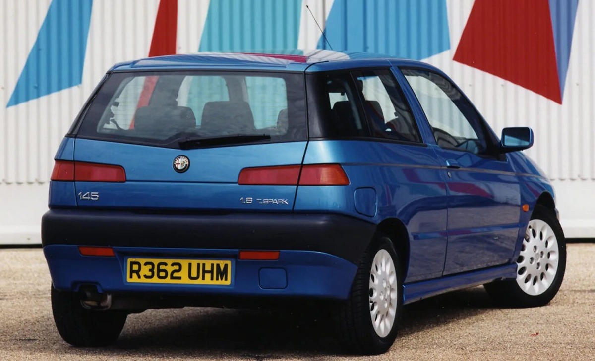 Alfa Romeo 145 (1994 — 1999)