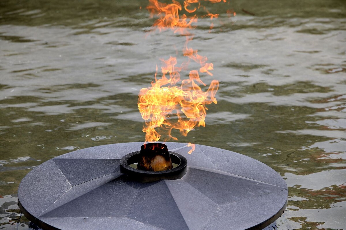    Вечный огонь / Источник: Donland.ru