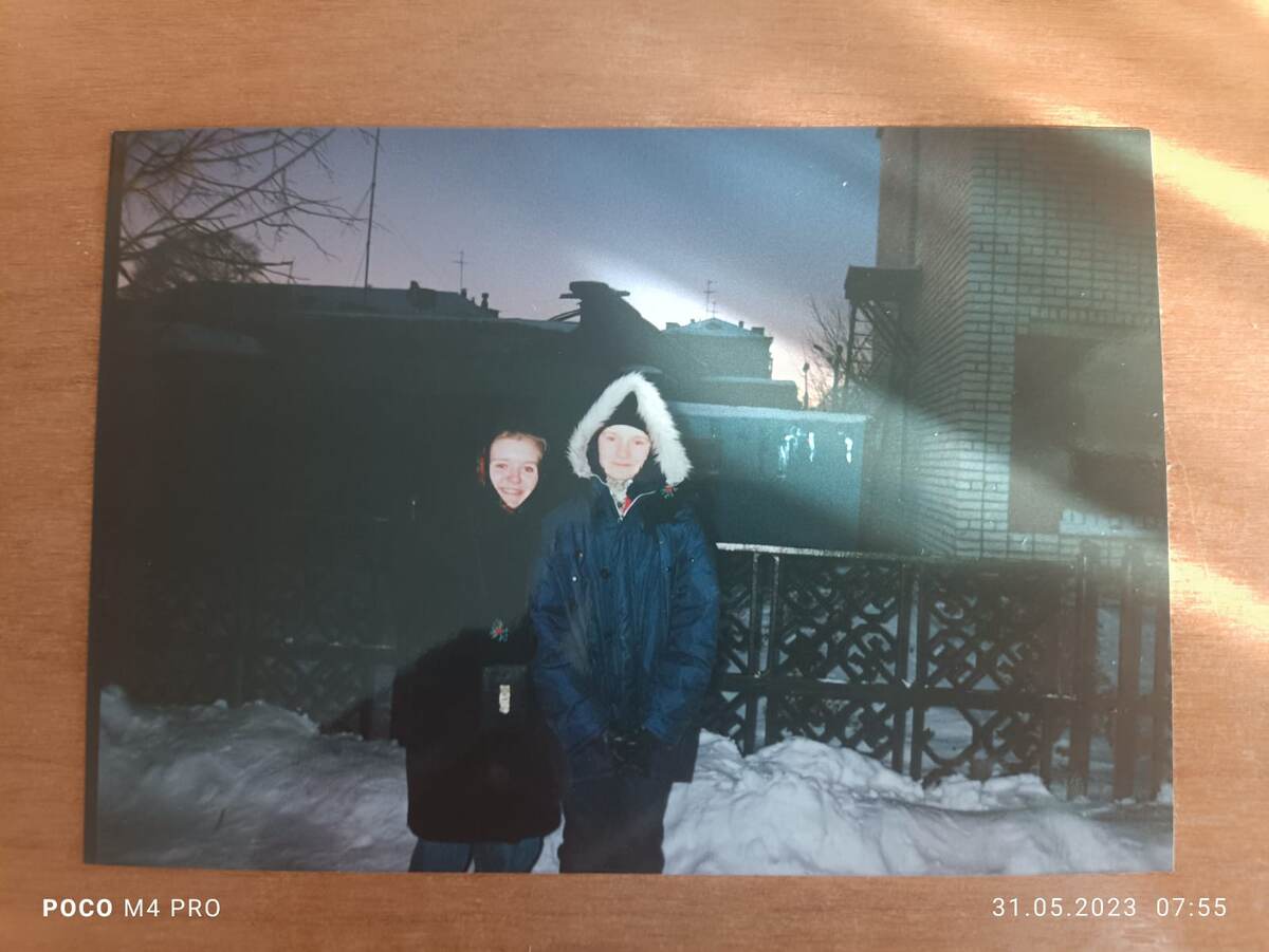 с братом в родном городе, почти 30 лет назад.