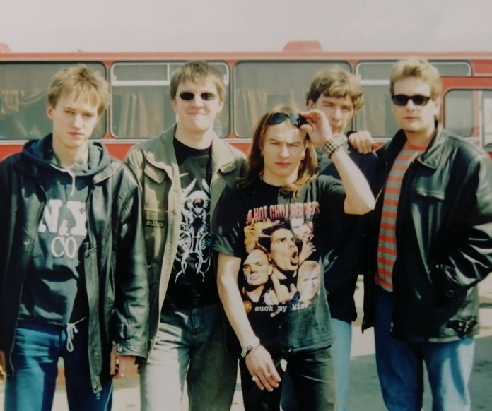    Dust N’Bones – 2000 г., классический состав