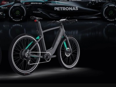    Электровелосипед Mercedes-AMG F1 получил новую «гоночную» версию